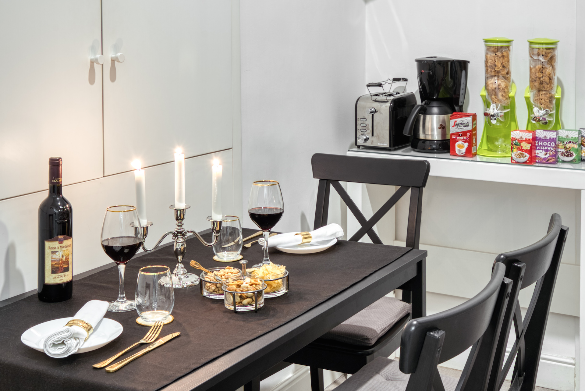 RHOME Guesthouse